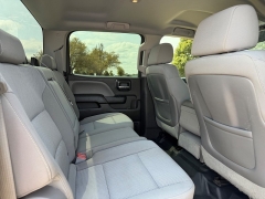 Used 2015  GMC Sierra 1500 4WD Crew Cab at Rooster Auto Sales near Vinton&comma; IA