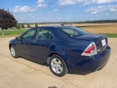 Used 2007 Ford Fusion 4d Sedan SE at Rooster Auto Sales near Vinton, IA