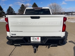Used 2020  Chevrolet Silverado 1500 4WD Crew Cab LT Trail Boss at Rooster Auto Sales near Vinton&comma; IA