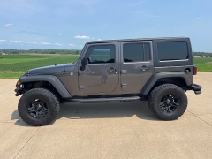 Used 2014 Jeep Wrangler Unlimited 4d Convertible Sport at Rooster Auto Sales near Vinton, IA