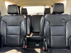 Used 2018  Chevrolet Traverse 4d SUV AWD Premier at Rooster Auto Sales near Vinton&comma; IA