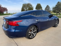 Used 2017  Nissan Maxima 4d Sedan Platinum at Rooster Auto Sales near Vinton&comma; IA
