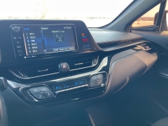 Used 2018  Toyota C-HR 4d SUV XLE at Rooster Auto Sales near Vinton&comma; IA