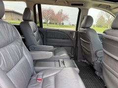 Used 2006  Honda Odyssey 5d Wagon Touring RES & Nav at Rooster Auto Sales near Vinton&comma; IA