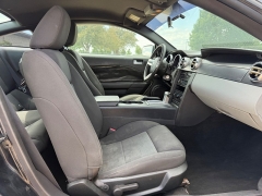 Used 2006  Ford Mustang 2d Coupe Premium at Rooster Auto Sales near Vinton&comma; IA