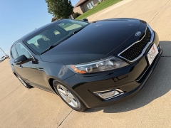 Used 2015  Kia Optima 4d Sedan LX at Rooster Auto Sales near Vinton&comma; IA