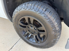Used 2015  GMC Sierra 1500 4WD Crew Cab at Rooster Auto Sales near Vinton&comma; IA