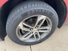 Used 2017 Chevrolet Equinox 4d SUV AWD Premier at Rooster Auto Sales near Vinton, IA