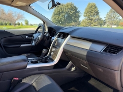 Used 2013  Ford Edge 4d SUV AWD SEL at Rooster Auto Sales near Vinton&comma; IA
