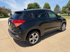 Used 2017  Honda HR-V 4d SUV AWD EX-L Navigation at Rooster Auto Sales near Vinton&comma; IA