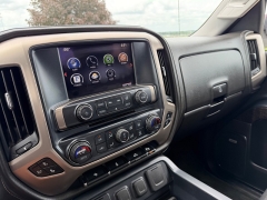 Used 2014  GMC Sierra 1500 4WD Crew Cab Denali at Rooster Auto Sales near Vinton&comma; IA