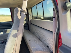Used 1999 Ford Super Duty F-250 2WD Supercab XLT at Rooster Auto Sales near Vinton, IA