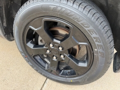 Used 2019  Jeep Grand Cherokee 4d SUV 4WD Laredo Upland at Rooster Auto Sales near Vinton&comma; IA