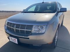 Used 2008  Lincoln MKX 4d SUV AWD at Rooster Auto Sales near Vinton&comma; IA