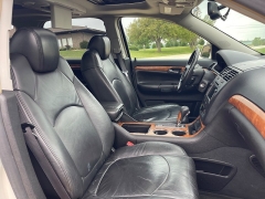 Used 2007 Saturn Outlook 4d SUV AWD XR at Rooster Auto Sales near Vinton, IA