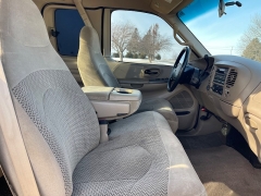 Used 2000  Ford F-150 4WD Supercab XLT at Rooster Auto Sales near Vinton&comma; IA