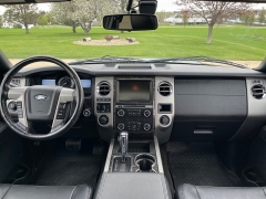 Used 2015 Ford Expedition 4d SUV 4WD Limited at Rooster Auto Sales near Vinton, IA
