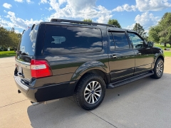 Used 2015  Ford Expedition EL 4d SUV 4WD XLT at Rooster Auto Sales near Vinton&comma; IA