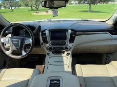 Used 2016  GMC Yukon XL 4d SUV 4WD Denali at Rooster Auto Sales near Vinton&comma; IA