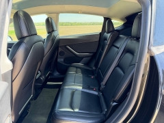 Used 2021  Tesla Model Y Long Range AWD at Rooster Auto Sales near Vinton&comma; IA