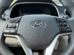 Used 2019  Hyundai Tucson 4d SUV AWD SE at Rooster Auto Sales near Vinton&comma; IA