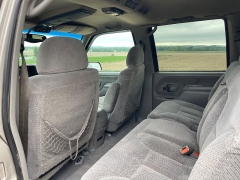 Used 1999 GMC Suburban 1500 SUV 4WD SLT at Rooster Auto Sales near Vinton, IA