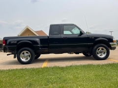 Used 2000 Ford Ranger 4WD Supercab 4d XLT Flareside at Rooster Auto Sales near Vinton, IA