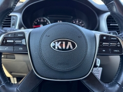 Used 2019  Kia Sorento 4d SUV AWD LX V6 at Rooster Auto Sales near Vinton&comma; IA
