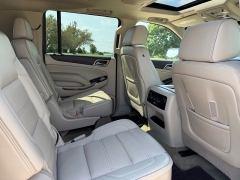 Used 2016  GMC Yukon XL 4d SUV 4WD Denali at Rooster Auto Sales near Vinton&comma; IA