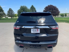 Used 2020 Chevrolet Traverse 4d SUV AWD Premier at Rooster Auto Sales near Vinton, IA
