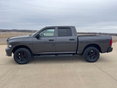 Used 2017  Ram 1500 4WD Crew Cab Express at Rooster Auto Sales near Vinton&comma; IA