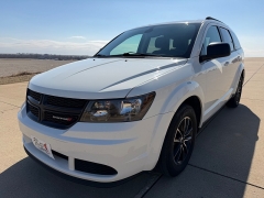 Used 2018  Dodge Journey 4d SUV FWD SE at Rooster Auto Sales near Vinton&comma; IA