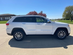 Used 2014 Jeep Grand Cherokee 4d SUV 4WD Limited at Rooster Auto Sales near Vinton, IA