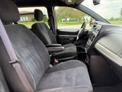 Used 2015  Dodge Grand Caravan 4d Wagon SE at Rooster Auto Sales near Vinton&comma; IA