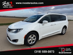 Used 2017  Chrysler Pacifica 4d Wagon Touring-L Plus at Rooster Auto Sales near Vinton&comma; IA