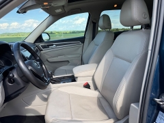 Used 2018  Volkswagen Atlas 3&period;6L V6 SEL FWD at Rooster Auto Sales near Vinton&comma; IA
