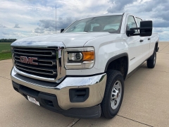 Used 2015 GMC Sierra 2500 2WD Crew Cab Base Longbed at Rooster Auto Sales near Vinton, IA