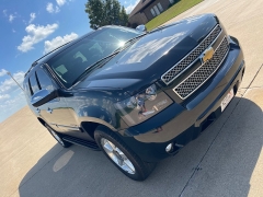 Used 2008 Chevrolet Tahoe 4d SUV 4WD LTZ at Rooster Auto Sales near Vinton, IA