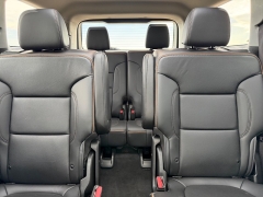 Used 2021  GMC Acadia AWD 4dr AT4 at Rooster Auto Sales near Vinton&comma; IA