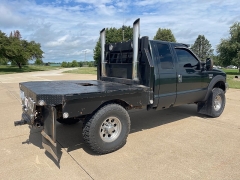 Used 2002 Ford Super Duty F-250 4WD Supercab Lariat at Rooster Auto Sales near Vinton, IA