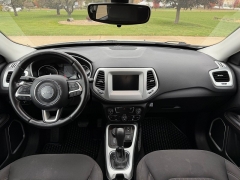 Used 2019  Jeep Compass 4d SUV 4WD Upland Edition at Rooster Auto Sales near Vinton&comma; IA
