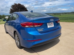 Used 2018 Hyundai Elantra 4d Sedan SEL at Rooster Auto Sales near Vinton, IA