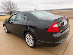 Used 2010  Ford Fusion 4d Sedan SE &lpar;V6&rpar; at Rooster Auto Sales near Vinton&comma; IA