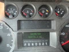 Used 2008  Ford Super Duty F-450 CC 4WD Reg Cab 201" XLT at Rooster Auto Sales near Vinton&comma; IA