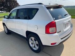 Used 2012 Jeep Compass 4d SUV 4WD Latitude at Rooster Auto Sales near Vinton, IA