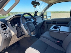 Used 2009 Ford Super Duty F-250 4WD Crew Cab XLT at Rooster Auto Sales near Vinton, IA