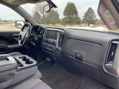 Used 2016  Chevrolet Silverado 1500 4WD Double Cab LT at Rooster Auto Sales near Vinton&comma; IA