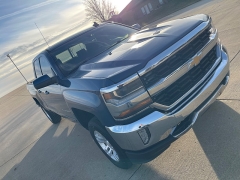 Used 2016  Chevrolet Silverado 1500 4WD Double Cab LT at Rooster Auto Sales near Vinton&comma; IA
