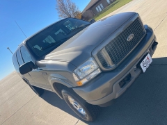 Used 2003  Ford Excursion 4d SUV 4WD Limited 6.8L at Rooster Auto Sales near Vinton, IA