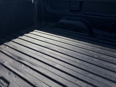 Used 2010  GMC Sierra 2500 4WD Crew Cab SLT at Rooster Auto Sales near Vinton&comma; IA